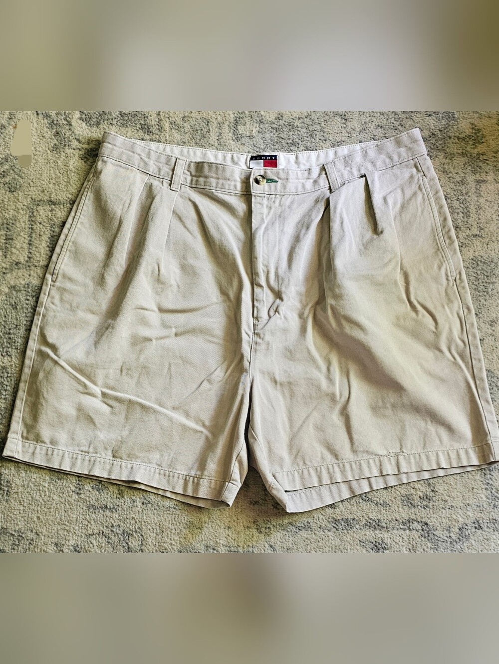 Tommy Hilfiger Men's Shorts 38